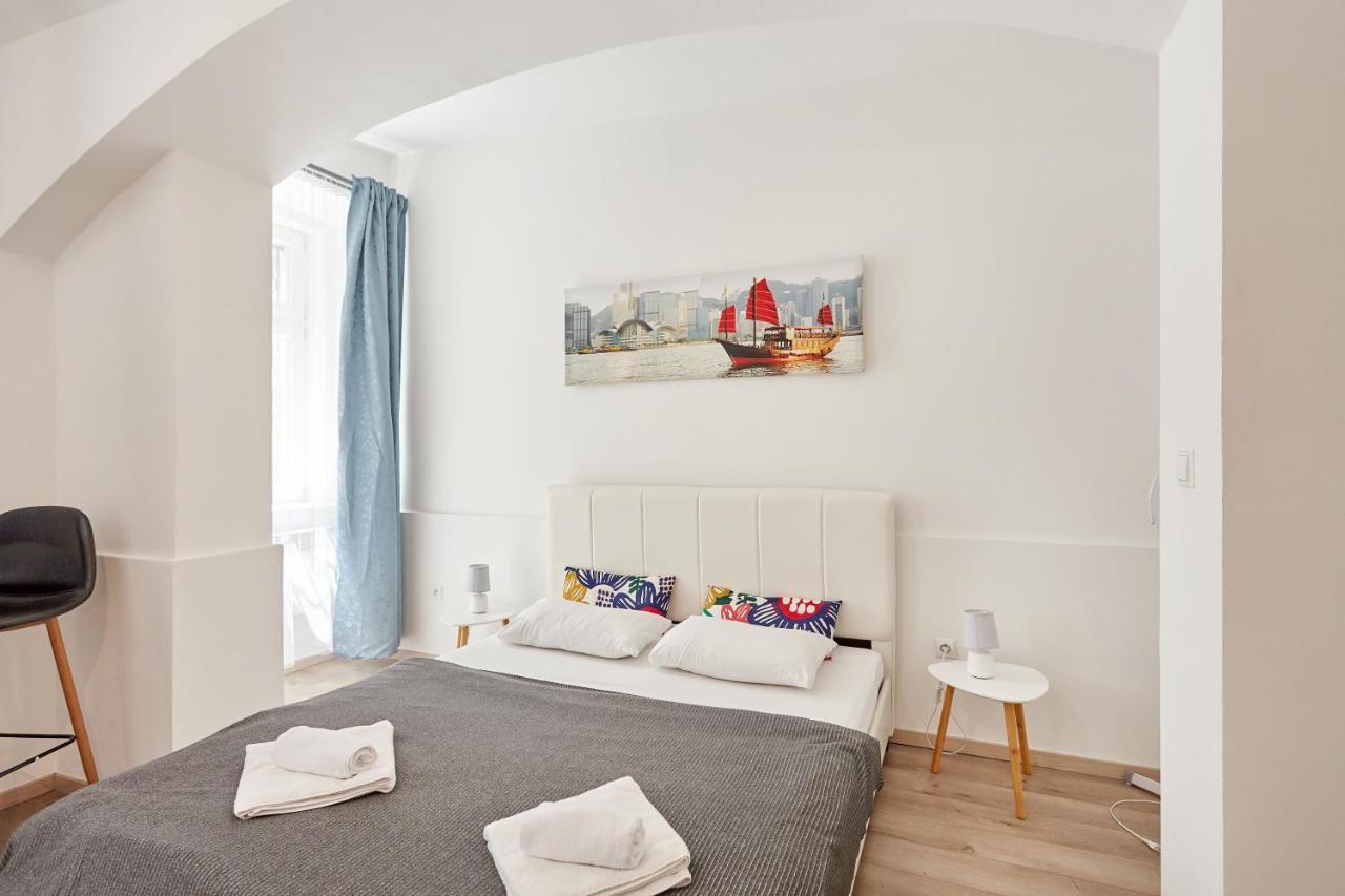 Prague Friendly Apartments In Prag Eksteriør billede