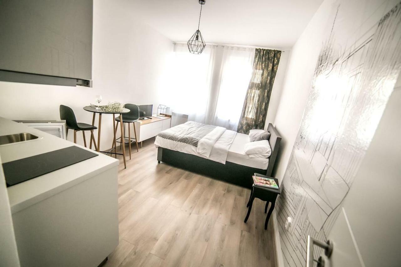 Prague Friendly Apartments In Prag Eksteriør billede
